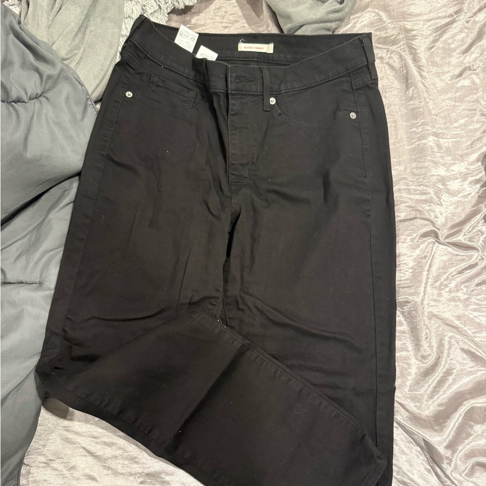 Levi's Black Straight Leg Women's Jeans